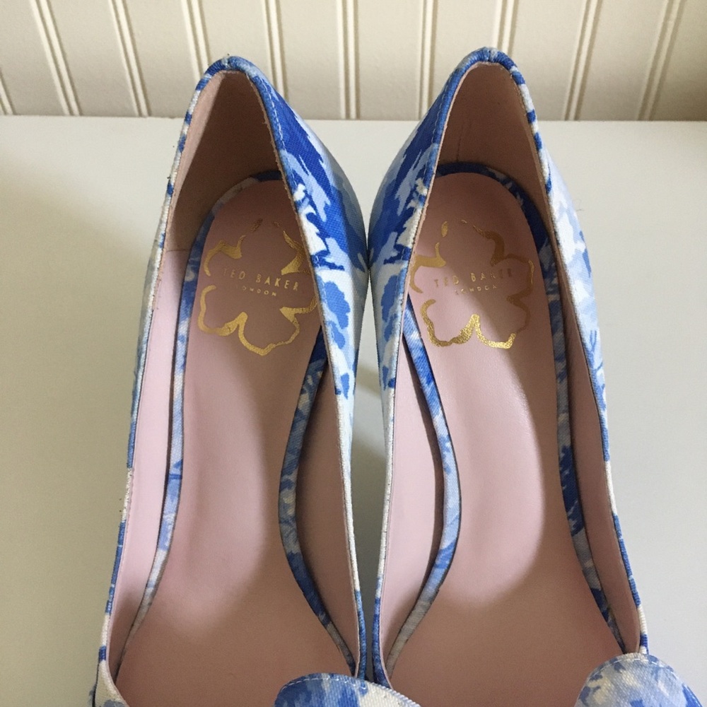 Ted Baker London blue white Ryanah floral print bow heels size 37.5 EU GUC - Picture 5 of 9